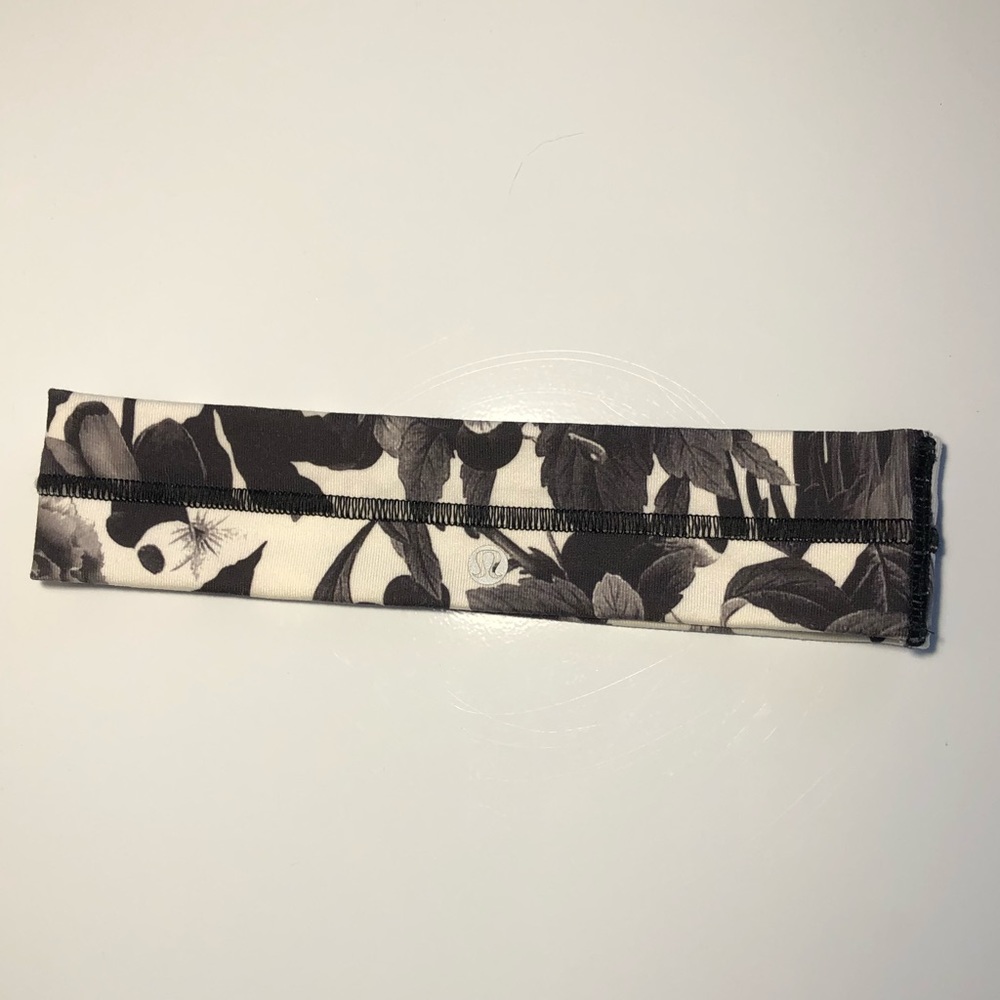Lululemon headband